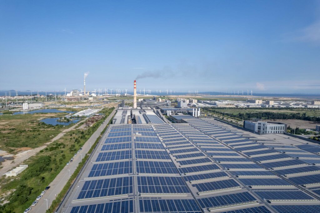 Industry-specific benefits of on-site solar power for healthcare, manufacturing, data centers, logistics, and commercial buildings