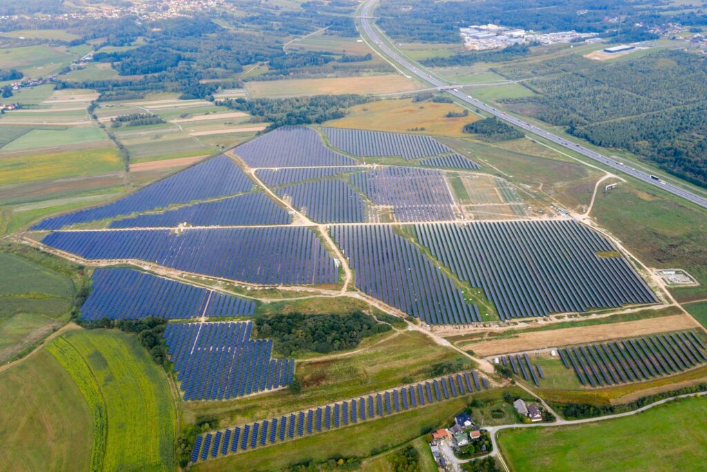 L&T solar EPC projects showcasing large-scale solar parks and advanced engineering infrastructure in India