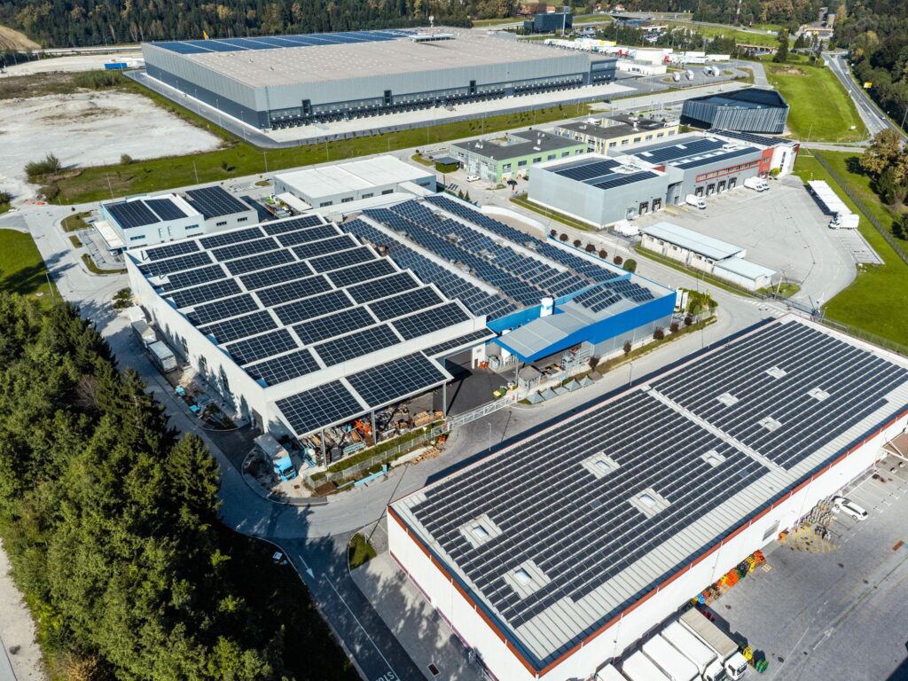 Commercial rooftop solar system with high-efficiency panels, inverters, and monitoring systems for optimal performance and energy output